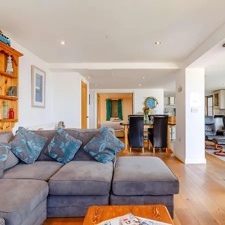 2 Bed In Sanap