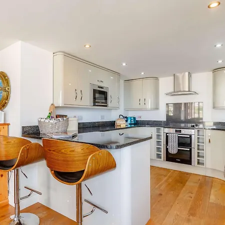 2 Bed In Sanap *